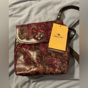 NWT Patricia Nash Brocade Floral Purse/Backpack. 2 Ways to Wear! BRAND NEW!